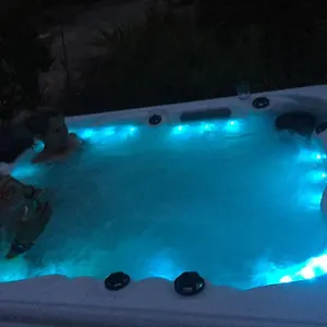 T2 Climatisé Baignoire Terrasse Jacuzzi Piscine Sauna , Launaguet France